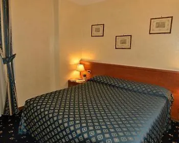 Hotell Harmony 3*