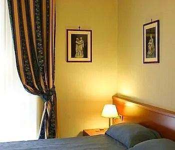 Hotell Harmony Rom